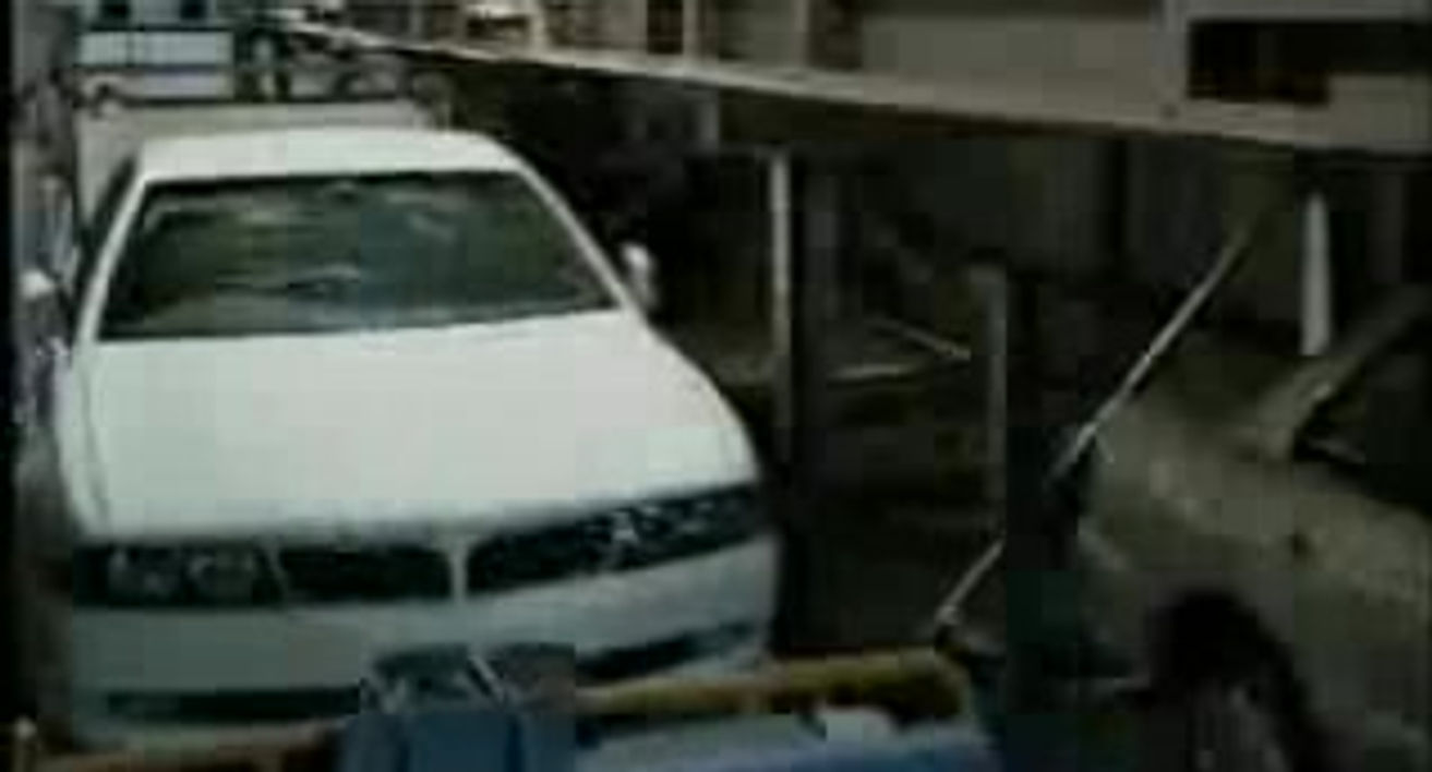 Warehouse Conveyor Operation